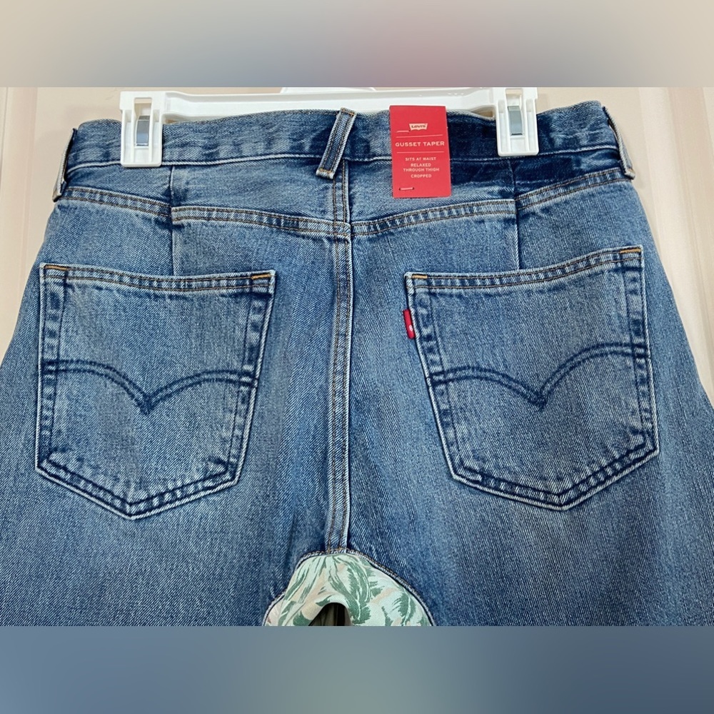 Levi's Altered Taper Men's Blue Jeans Gusset Funky 30/30 Women Fit Like 27-28 - Picture 7 of 16